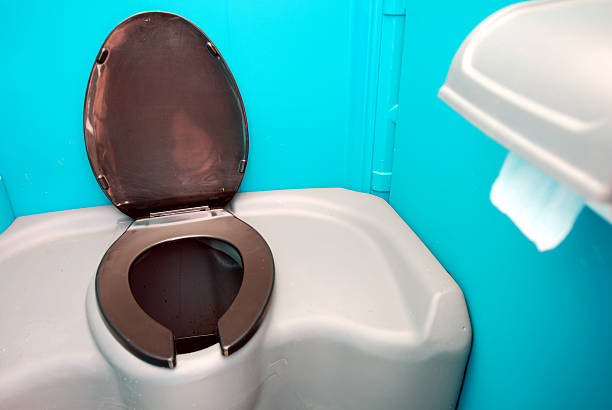 Porta potty delivery and setup in Moreno Valley, CA